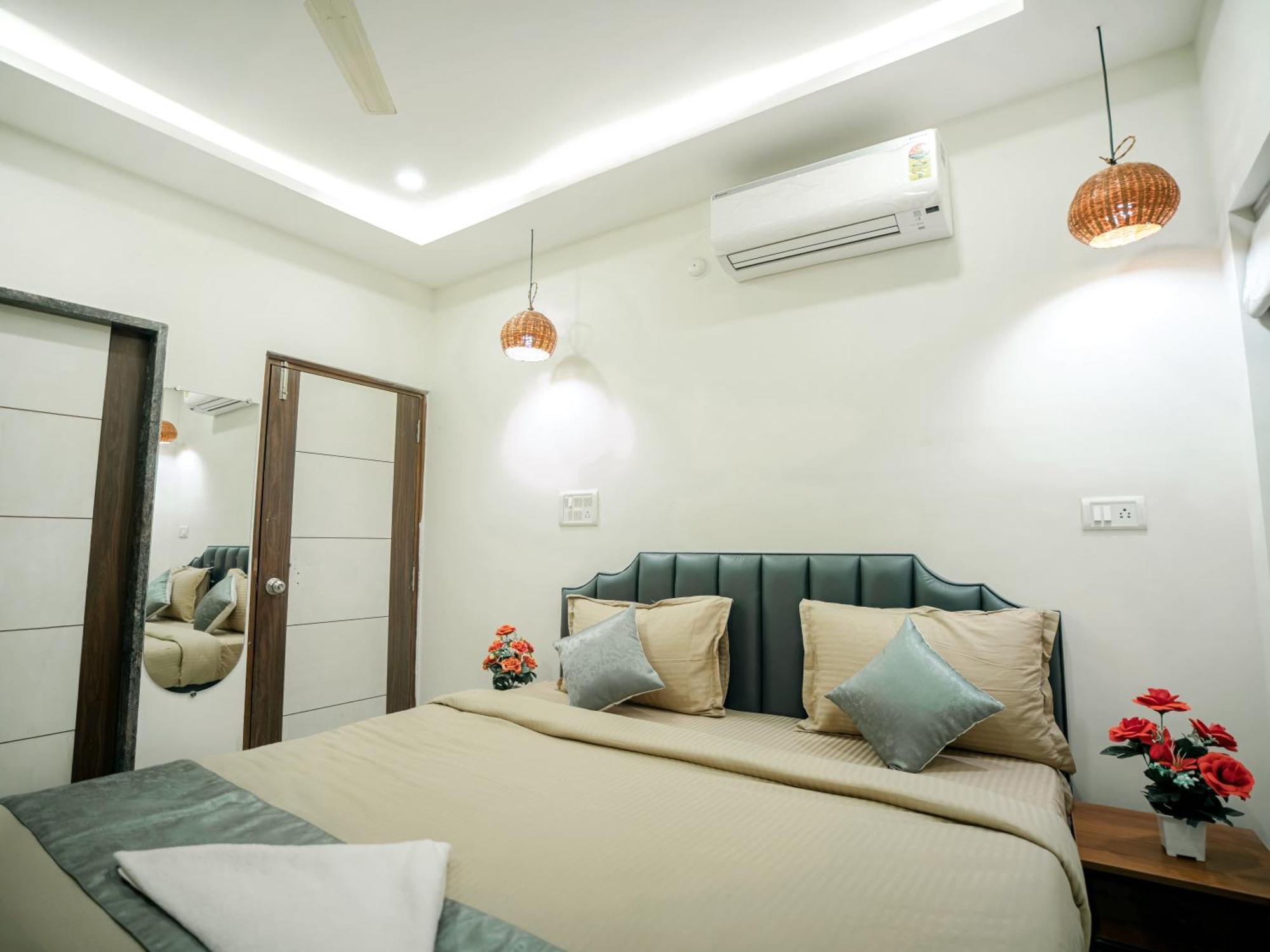 Hotel Euphoria Urban Sleep Hyderabad Exterior photo